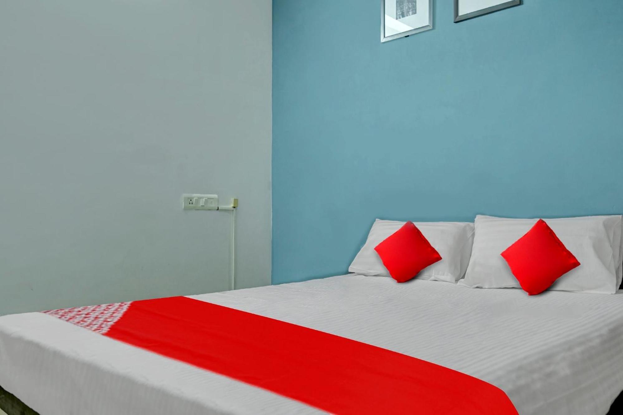 Hotel Live As Chn727 Gūduvāncheri Zewnętrze zdjęcie
